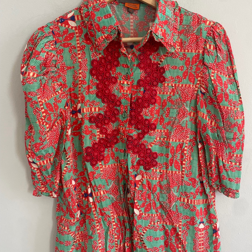 Bhanuni by Jyoti Anthropologie Red Green Embroidered Button Down Short Sleeve